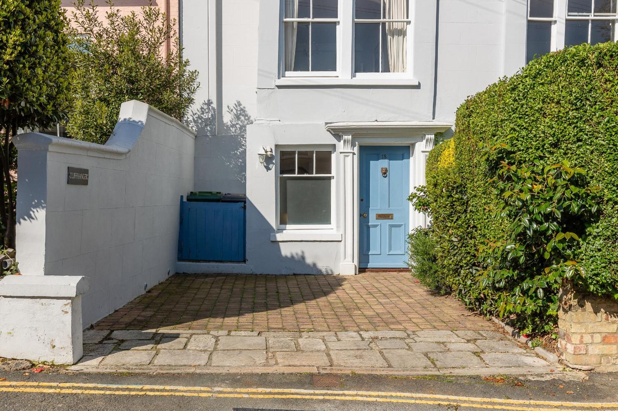 Cliffhanger 18 Castle Road Cowes  Kültér fotó